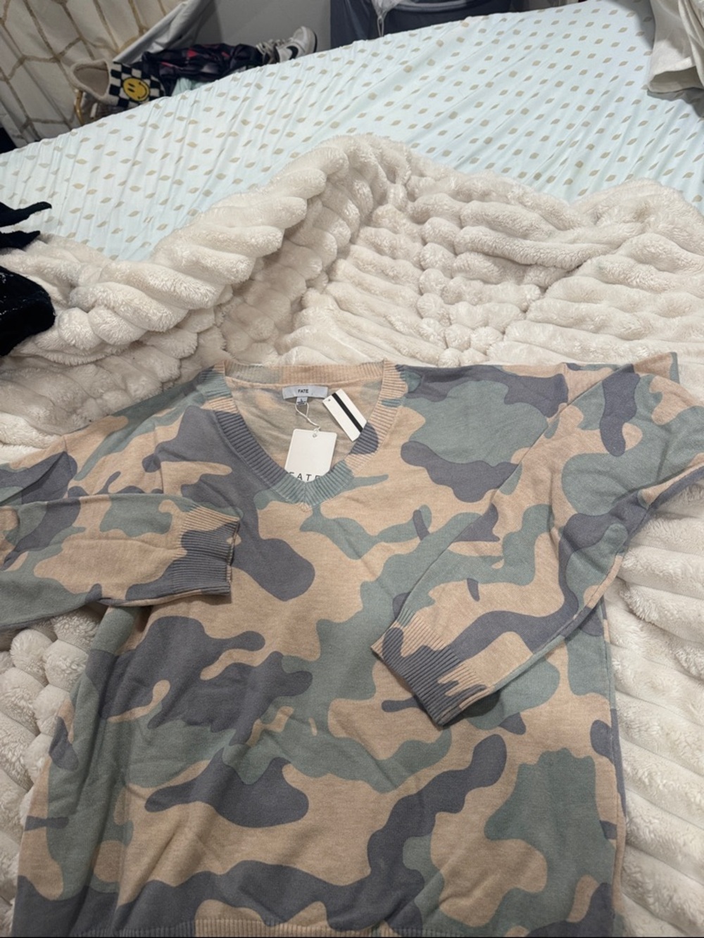 Fate Camouflage V-Neck Sweater in Taupe, Sage & Gray